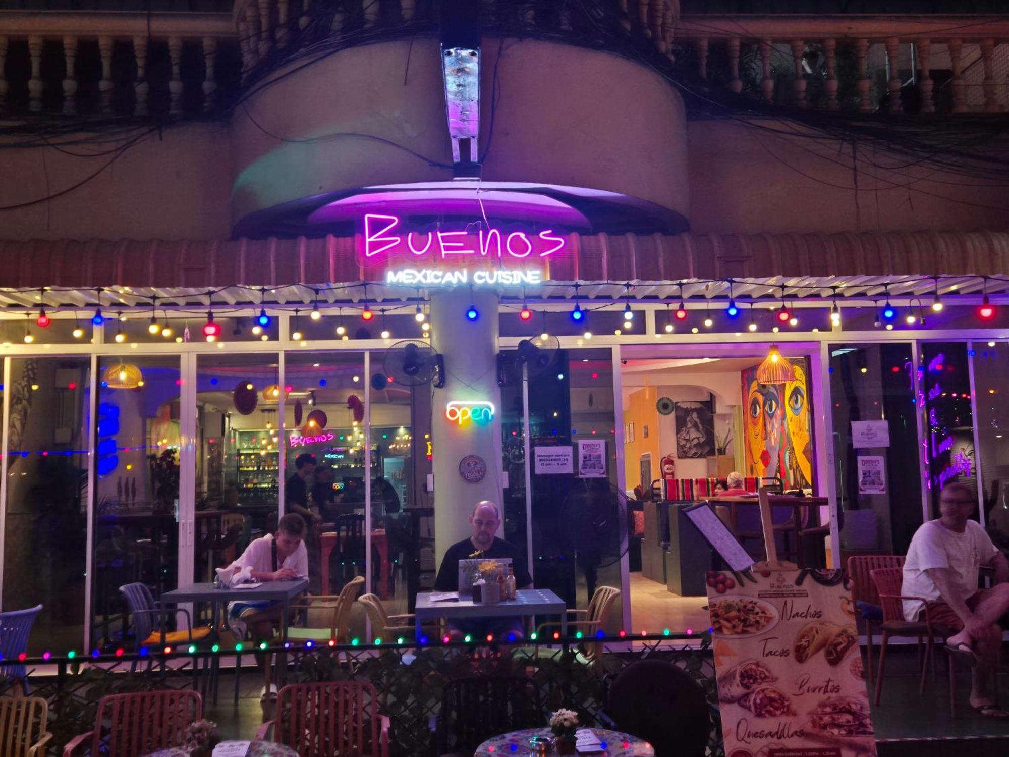 Dorothys Hotel Pattaya Exterior photo